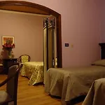 Archimede Ortigia Hotel 3*
