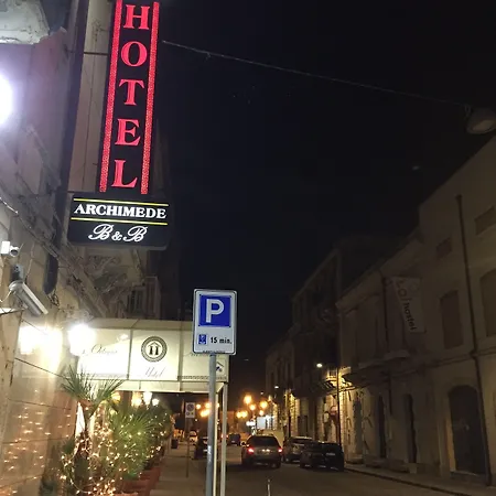 奥提伽阿基米德酒店 3* 锡拉库扎