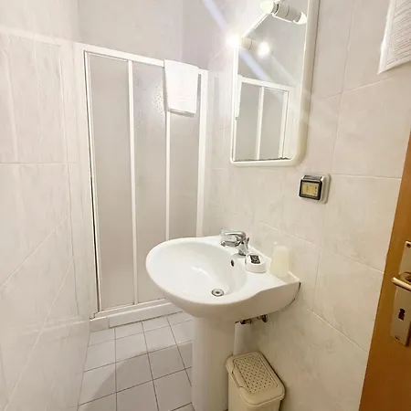 Hotel Archimede Ortigia 3*