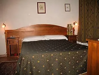 Archimede Ortigia 3*