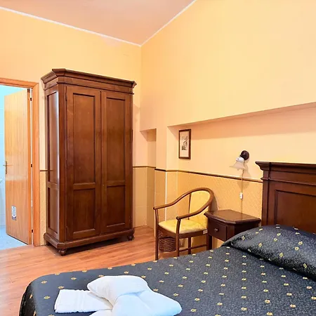 Archimede Ortigia מלון 3*