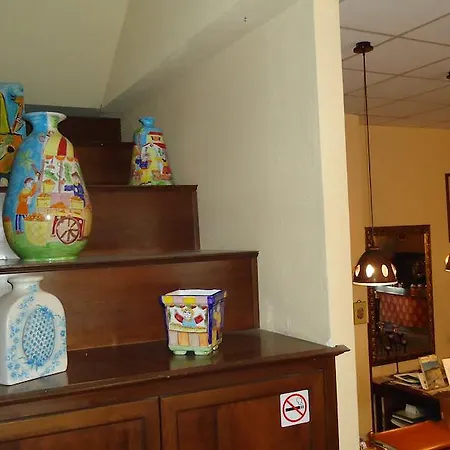 Hotel Archimede Ortigia 3*